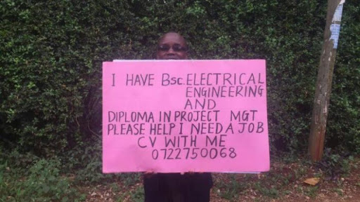 #NatafutaKazi Hashtag trends as thousands of Jobless graduates depicts Kenya as a depressed state
