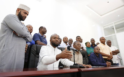 Mombasa Governor Hassan Ali Joho with his Kilifi counterpart Amason Kingi. PHOTO |FILE Mombasa Governor Hassan Ali Joho with his Kilifi counterpart Amason Kingi. PHOTO |FILE