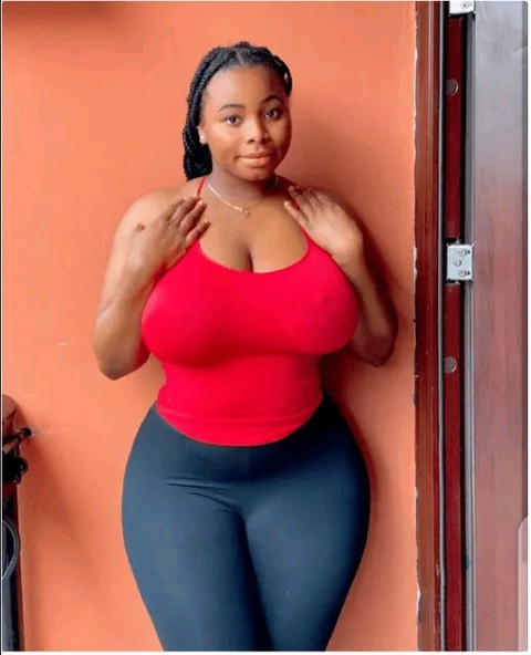 Iyene Obong well known as ‘Richie Demorest’ lucrative and salivating photos