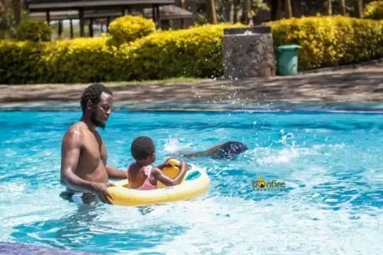 Churchill Show comedian Professor Hamo and kids photo