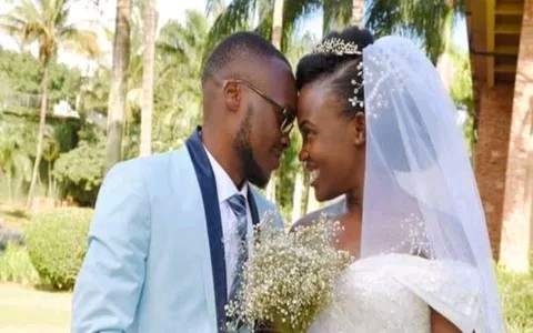 [Photos] Man weds a woman he got on a wrong WhatsApp call