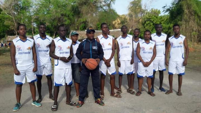 Incoming Kilifi Senator George Kithi Incoming Kilifi Senator George Kithi photo with players