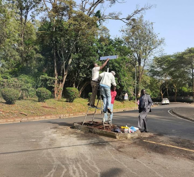 COTU Secretary General Francis Atwoli signpost photo COTU Secretary General Francis Atwoli signpost photo