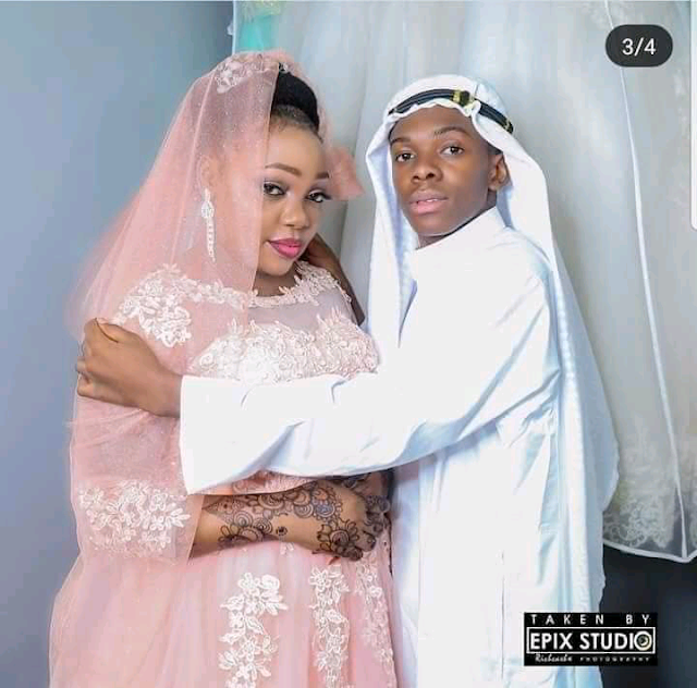 Young man, 19,  marries a woman, 40, photo