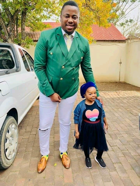 The South African couple that has a dwarf wife photos The South African couple that has a dwarf wife photos