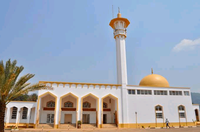 Rwanda Muslims suffer as government bans morning prayers Rwanda Muslims suffer as government bans morning prayers