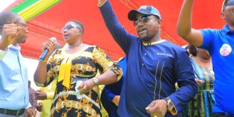 Control your dogs! MP Aisha Jumwa confronts George Kithi in front of DP Ruto, Kilifi
