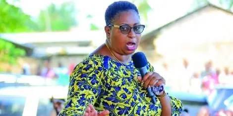 Control your dogs! MP Aisha Jumwa confronts George Kithi in front of DP Ruto, Kilifi