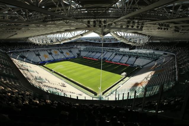 Juventus deducted 15 points over financial anomalies