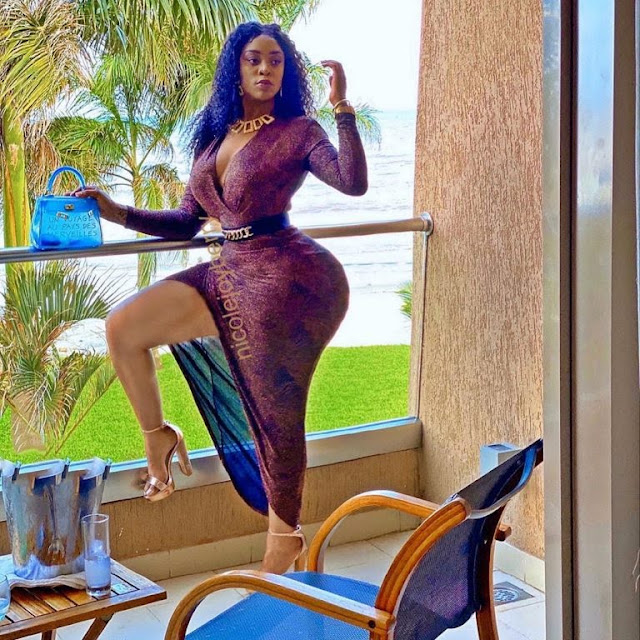 Socialite and Actress Nicole Joyce Berry  photo