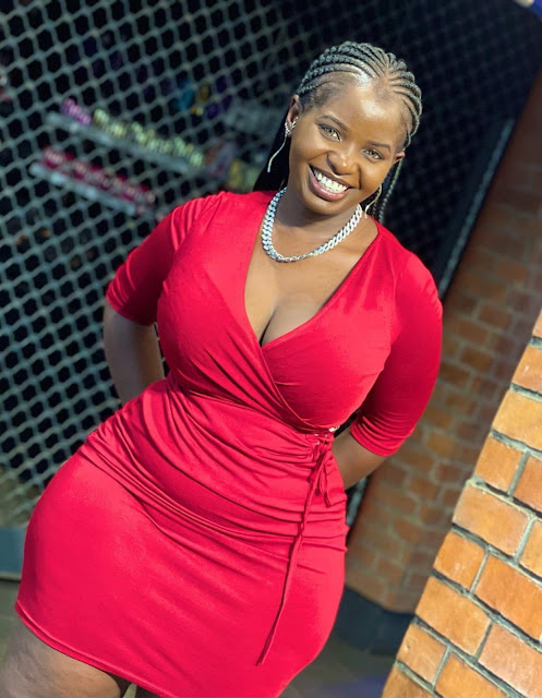 [VIDEO] Full Christine Nampeera leaked video,  curvy Ugandan socialite apologize