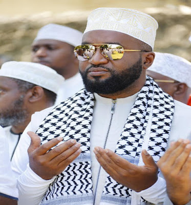 Mombasa Governor Hassan Joho in a prayer rally. PHOTO | BANA