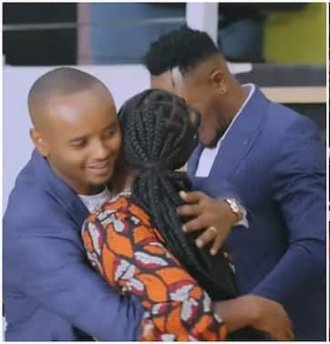 Kabi and Niccha hug Kabi and Niccha hug