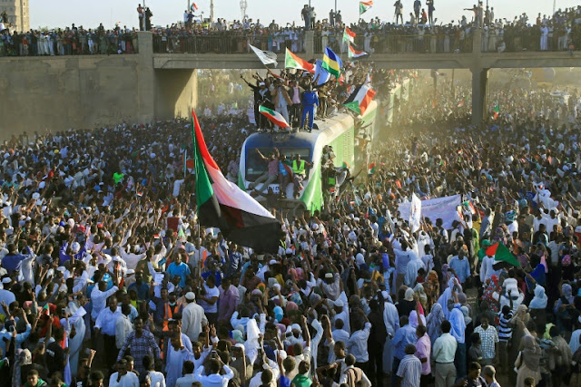 Sudanese celebrate their freedom from the Dictator Omal Al-Bashir -Khartoum