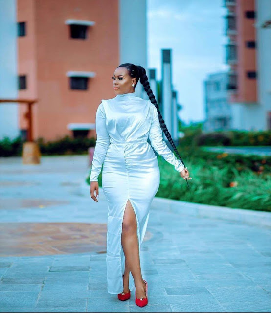 Bongo Comedian Gladness Kifaluka declares herself as the Bongo queen and President of Comedy