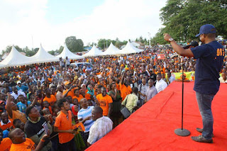 Kilifi Governor Amason Kingi in a Madaraka day rally in kilifi. PHOTO | AJK #MadarakaDay : Is the Kenyan revolution underway? Ruto, Mudavadi, Kingi and Kidero shows.