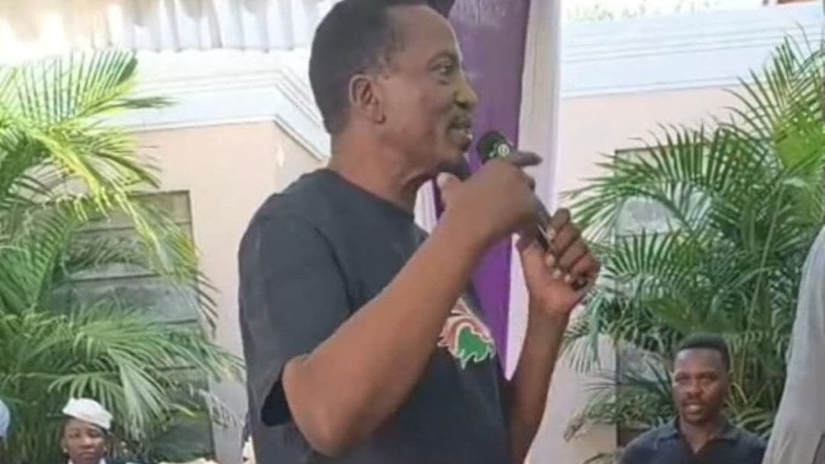 Kisii Senator Richard Onyonka