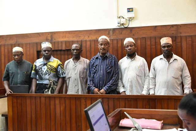 MRC leader Omar Mwamnuadzi and 6 others freed after the prosecutor failed to provide evidence