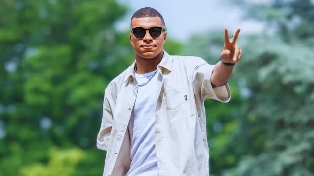 Liverpool close to sign Kylian Mbappe (€250) and Jeremy Doku from ligue 1