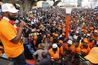 Mombasa Governor addressing people at Mkunguni square in Lamu. PHOTO | Courtesy