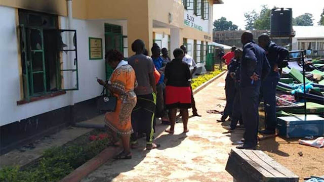 [VIDEO] Musingu Boys High School dormitory on fire in Kakamega as Police launch investigations
