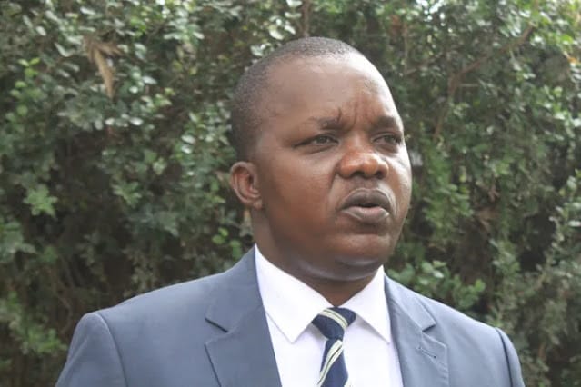 [VIDEO]  Kitui East MP Nimrod Mbai assaults Kenya Power officer after failed bribery