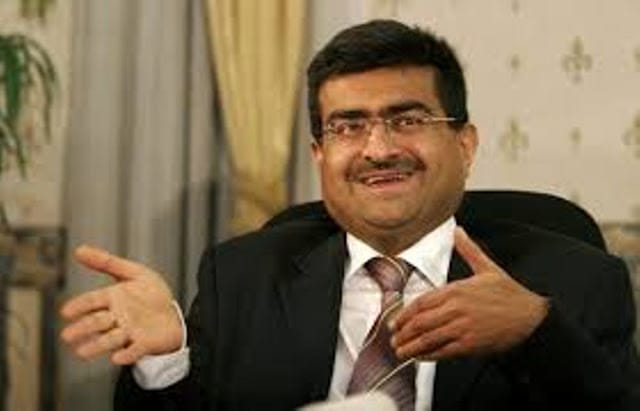 Bro Paul Kamlesh Pattni preaching Bro Paul Kamlesh Pattni preaching photo