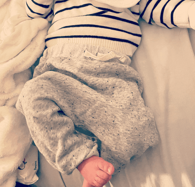 [VIDEO] Ray C posts her baby for the first time in a cute video with her boyfriend in France