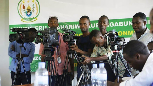 Rwanda media partners mourns the death of their own friend Jean Guilbert Burasa, a Rwandan Rushyashya Newspaper veteran editor dies