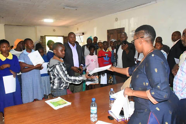 Murang’a County; – Sabina Chege foundation and well-wishers offer full scholarships to all Poor kids in the County
