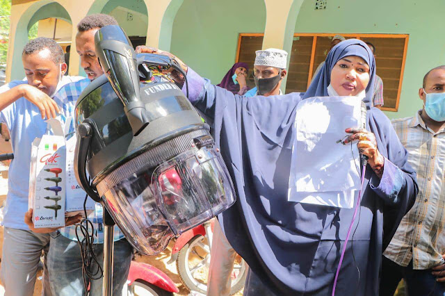 Police storm DP Ruto ally Garissa Women Rep. Anab Gure residence at night over Somalia linked remarks