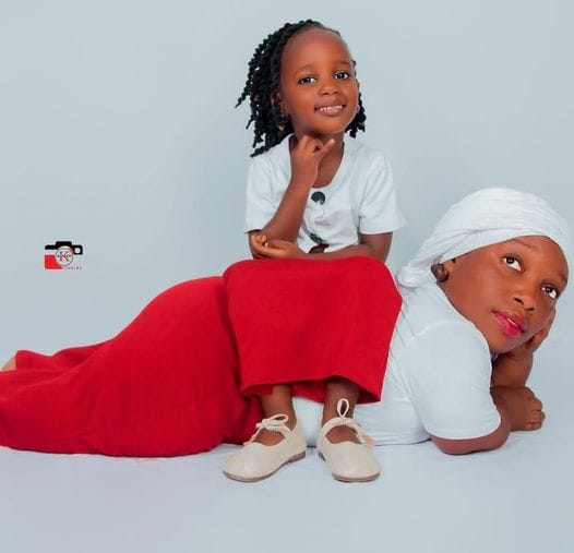 [VIDEO] Tausi Mdegela with her child, saying she will continue loving her husband and sire all of them