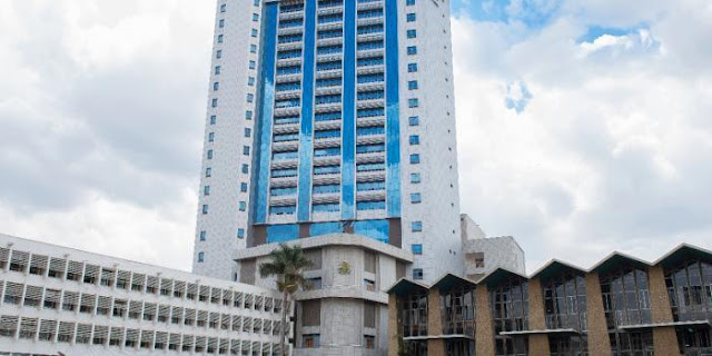 (VIDEO) Chinese Invasion; Chinese grab the University of Nairobi as lecturers blocked from accessing it