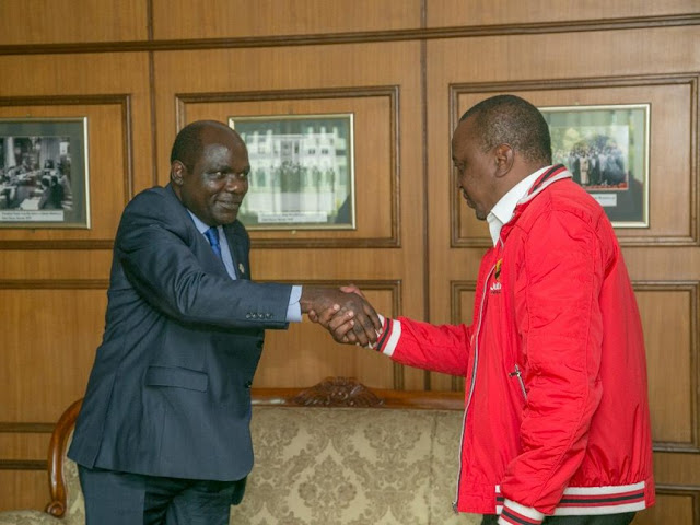 President Uhuru Kenyatta Meets IEBC Chairman Wafula Chebukati. PHOTO | PSCU “Election must be conducted in whichever way possible.” President Kenyatta commands IEBC Chairman Chebukati. -#ElectionsKe