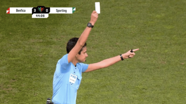 You know the yellow and red cards! How referees use the new “white cards” in football