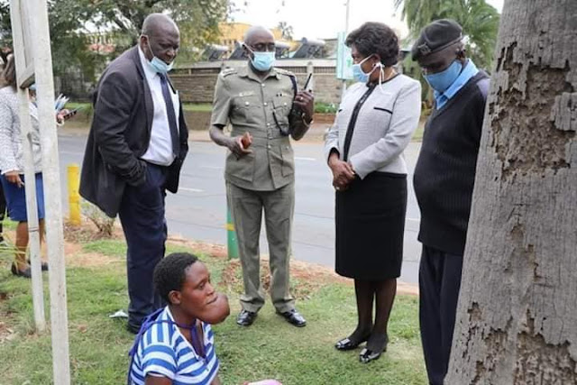 Kitui Governor Charity Ngilu stops her motorcade to meet Pendo Pendo Masonga, 20, with swollen cheek instantly helped after being spotted by Governor Charity Ngilu