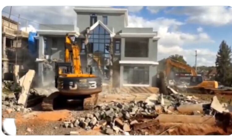Marurui demolition