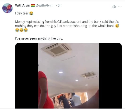 man cried in a bank for missing his money