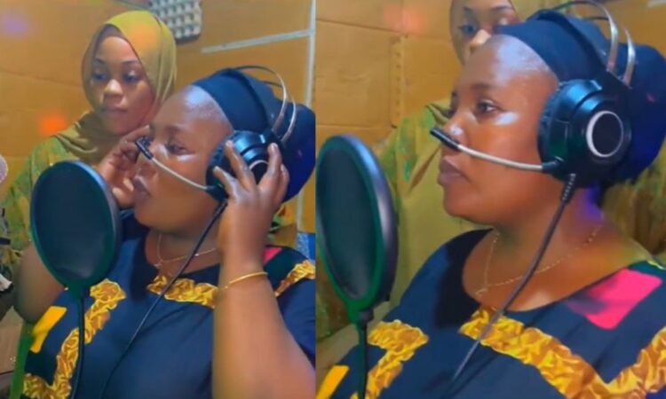 Tanzanian band Sheby Kinanda Classic Band